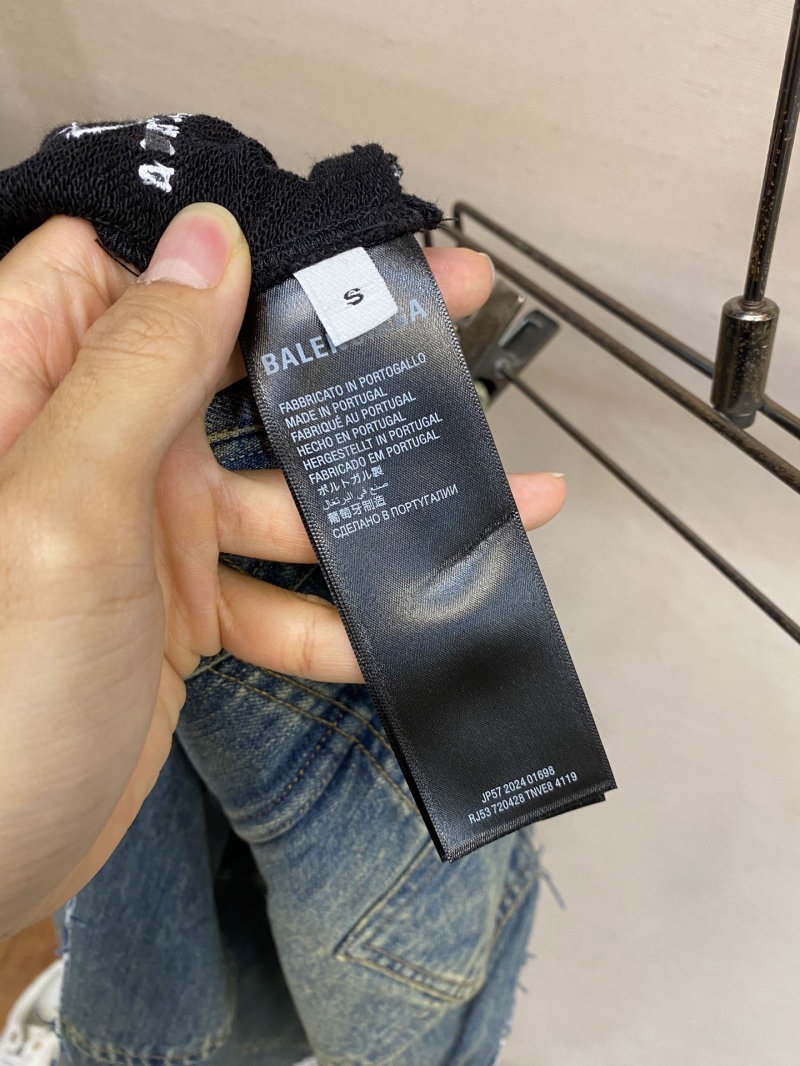 Ba1en*iaga long pants